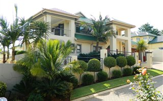 3 Bedroom House in Caribbean Beach Club