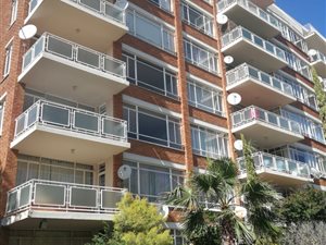 3 Bed Apartment in Arboretum