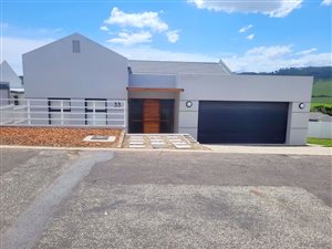 3 Bed House in Reebok