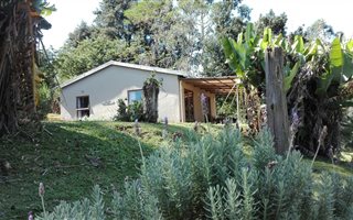 2 Bedroom Garden Cottage in Crestholme