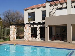 1 Bedroom Apartment in Paulshof