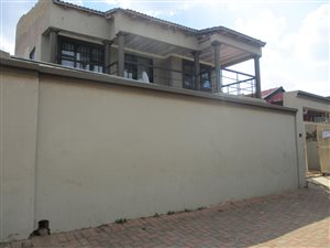 6 Bed House in Doornkop