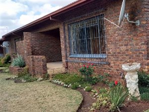 2 Bed Townhouse in Middelburg Central