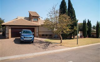4 Bedroom House in Pretorius Park