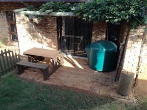 2 Bed Townhouse in North Riding AH