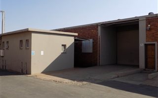 1000 m² Industrial space in Boksburg Central