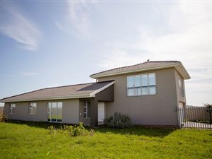 3 Bed House in Riversbend