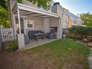 2 Bedroom Duplex in Sonstraal Heights