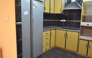 3 Bedroom House in Chatsworth Central