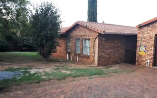 3 Bedroom House in Edenglen