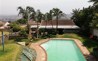4 Bedroom House in Grosvenor