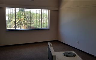 Bachelor apartment in Wilkoppies