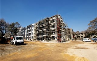 3 Bedroom Apartment in Lonehill