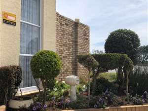 3 Bed House in Malabar