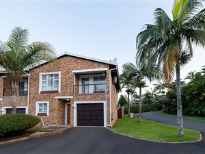 3 Bed Townhouse in Willard Beach