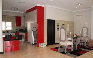 3 Bedroom House in Brooklands