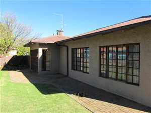 3 Bed House in Vanderbijlpark CW6