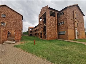 1 Bed Apartment in Clarina