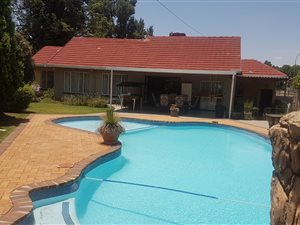 3 Bed House in Brackendowns