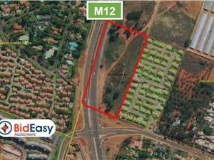2 m² Farm in Willow Park Manor