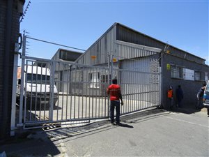 600 m² Commercial space in Athlone