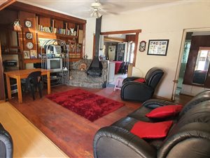 5 Bed House in Hazendal
