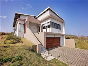 3 Bed House in Palm Lakes Estate