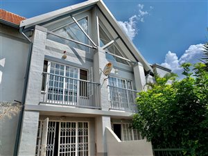 2 Bed Townhouse in Rietvalleirand