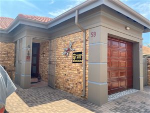 3 Bed Cluster in Newmarket Park