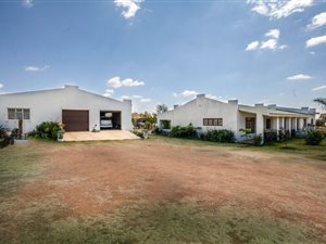 1.7 ha Farm in Randfontein