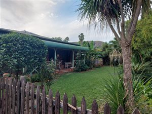 7 Bed House in Mayville