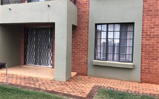 2 Bedroom Apartment in Theresa Park