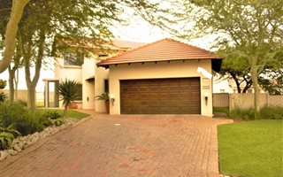 3 Bedroom House in Valleyview Estate