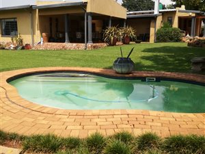 9 m² Farm in Heidelberg Central