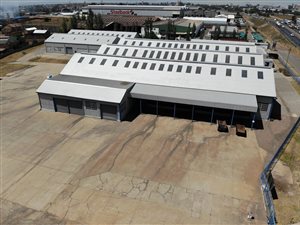 7252 m² Industrial space in Alrode