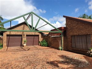 3 Bed House in Montana Park