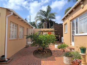 3 Bed House in Orange Grove