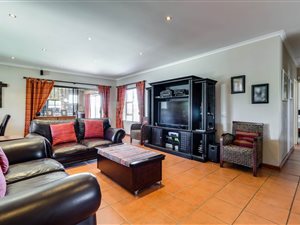 4 Bed House in Brackenfell Central