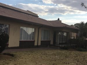 4 Bed House in Ridgeway