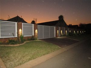 4 Bed House in Alphen Park