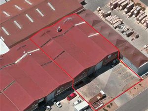 760 m² Industrial space in Racing Park