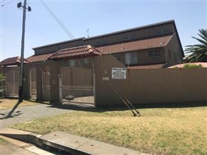 2 Bed Townhouse in Roseacre