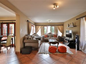 4 Bed Cluster in Randpark Ridge