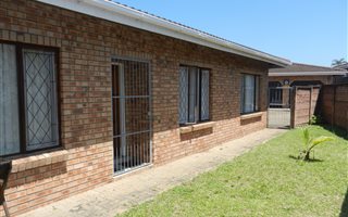 3 Bedroom Simplex in Birdswood