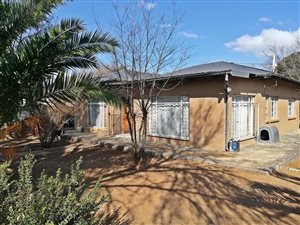 3 Bed House in Noordhoek