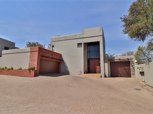 4 Bed House in Faerie Glen