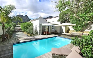 4 Bedroom House in Hout Bay and surrounds