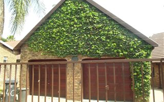 3 Bedroom House in Douglasdale