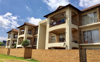 2 Bedroom Apartment in Erand Gardens