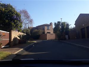 5 Bed Townhouse in Randpark Ridge